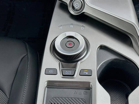 2024 Kia EV6 Light