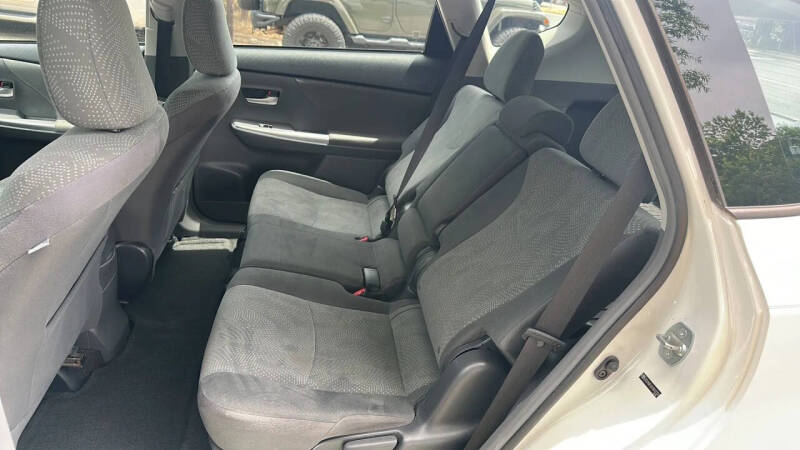 2012 Toyota Prius v