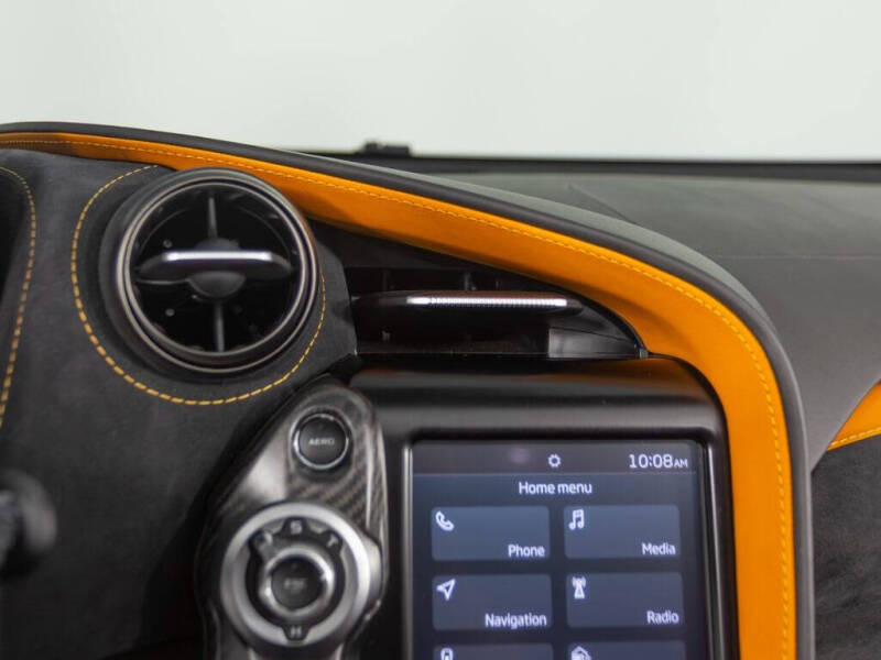 2022 McLaren 720S Spider Performance