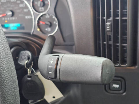 2025 Chevrolet Express 2500