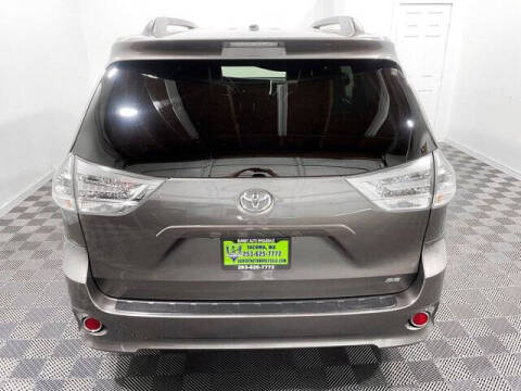 2017 Toyota Sienna