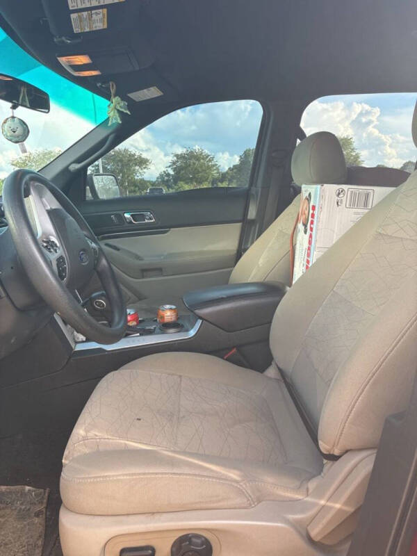 2014 Ford Explorer