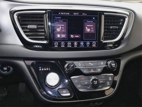 2019 Chrysler Pacifica Touring L Plus