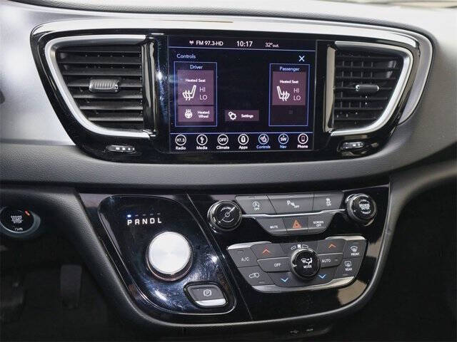 2019 Chrysler Pacifica Touring L Plus