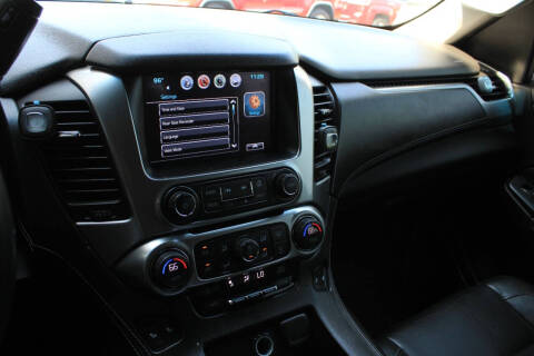 2017 Chevrolet Suburban LT