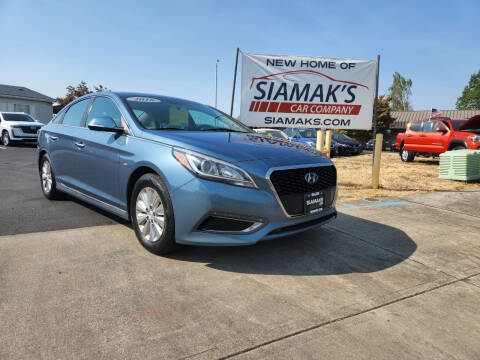 2016 Hyundai Sonata Hybrid for sale at Siamak's Car Company llc in Woodburn OR
