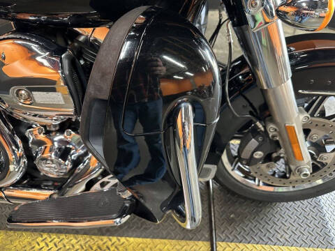 2014 Harley-Davidson FLHTK - Electra Glide Ul