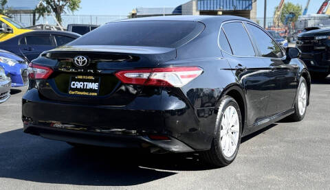 2018 Toyota Camry LE