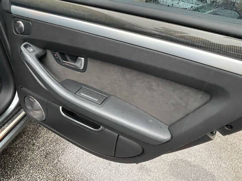 2008 Audi S8 quattro