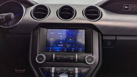 2020 Ford Mustang EcoBoost