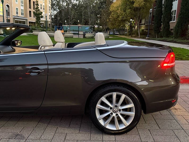 2012 Volkswagen Eos Komfort SULEV