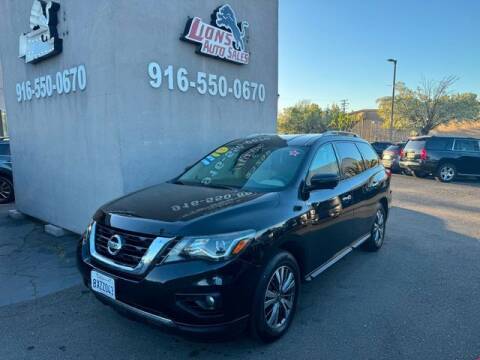 2018 Nissan Pathfinder for sale at LIONS AUTO SALES in Sacramento CA