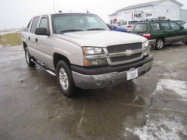 2004 Chevrolet Avalanche Base photo 3