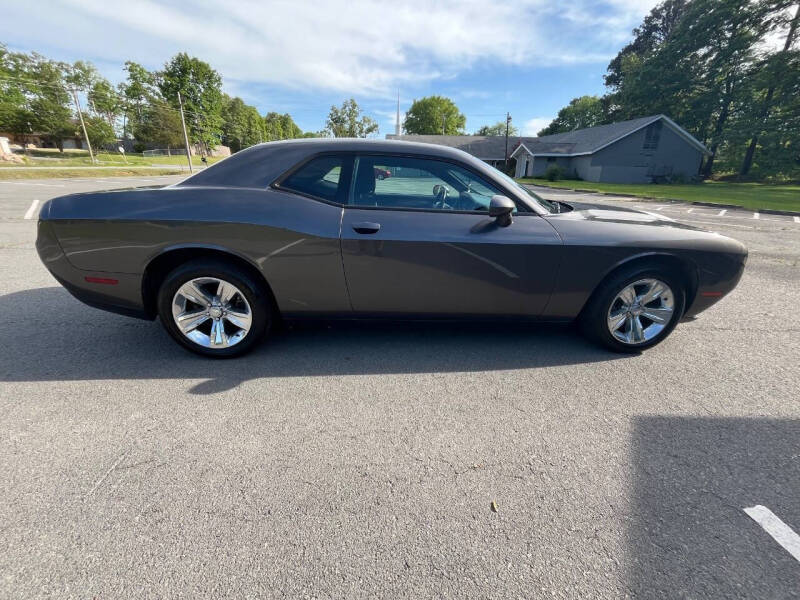 2015 Dodge Challenger SXT