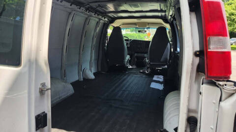 2017 Chevrolet Express 2500