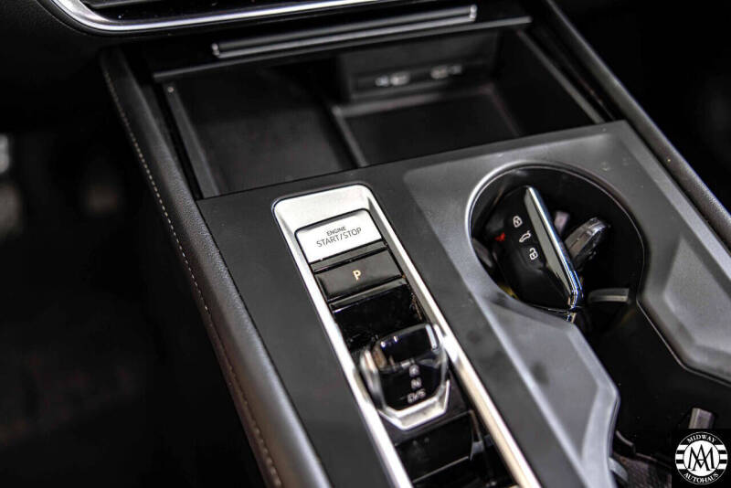 2024 Volkswagen Atlas Cross Sport SE