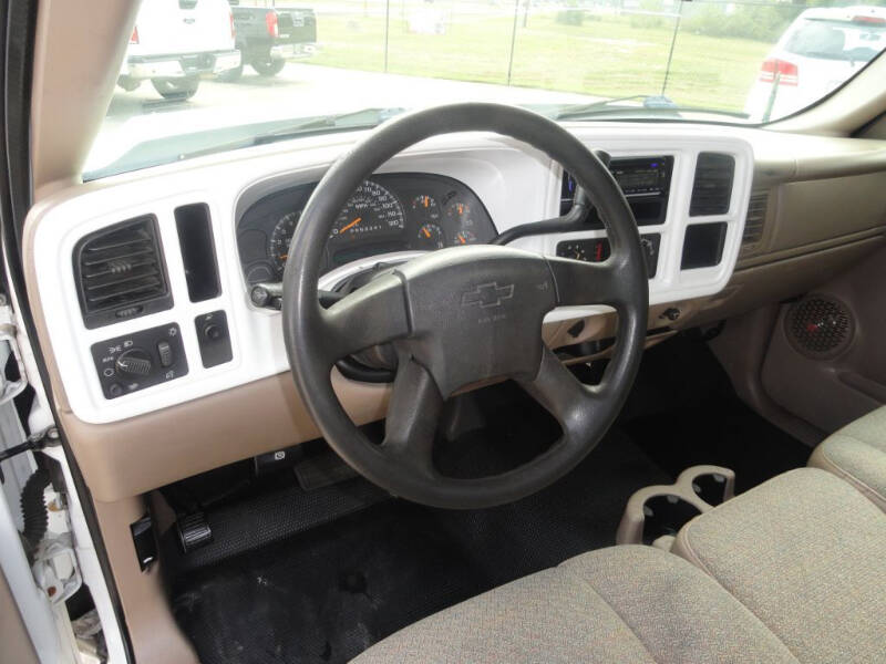 2006 Chevrolet Silverado 1500 LS photo 9