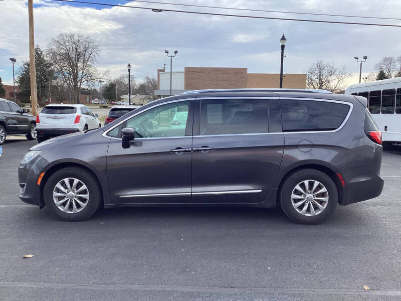 2018 Chrysler Pacifica Touring L