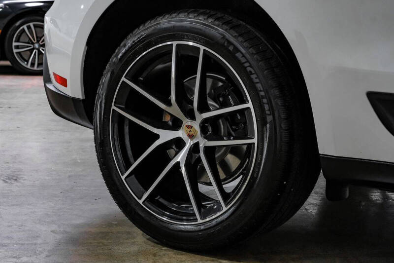 2024 Porsche Macan