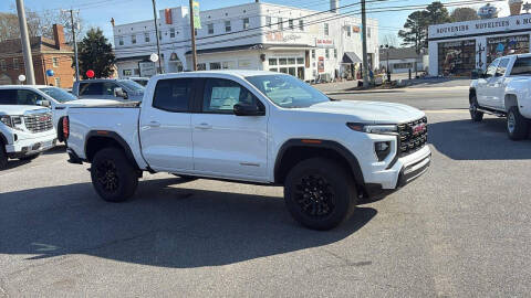 2026 GMC Canyon Elevation