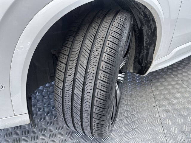 2022 Volvo XC90 Recharge T8 R-Design