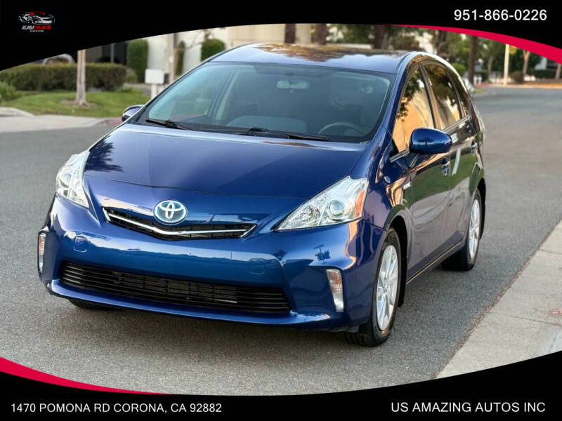 2013 Toyota Prius v Three