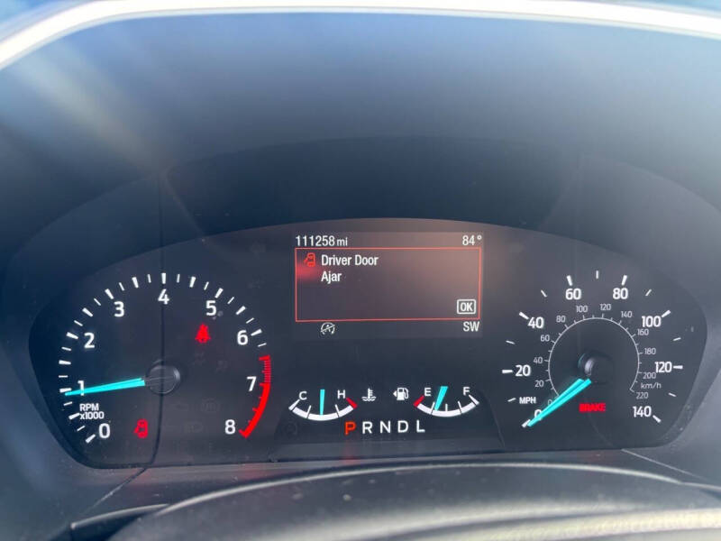 2020 Ford Escape SE