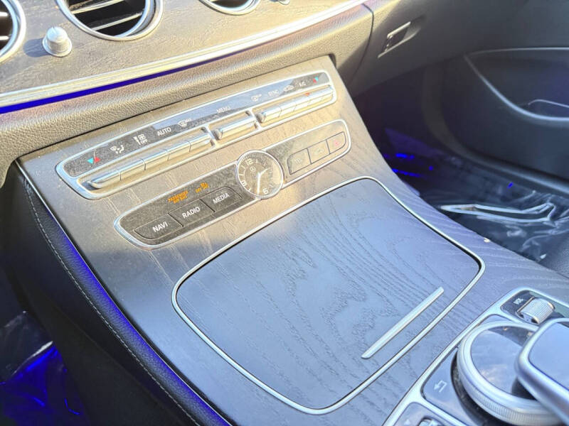 2018 Mercedes-Benz E-Class E 300