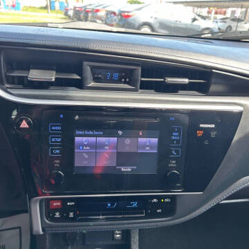 2017 Toyota Corolla SE