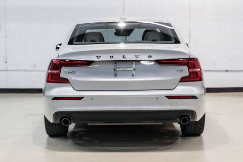 2019 Volvo S60 T5 Momentum