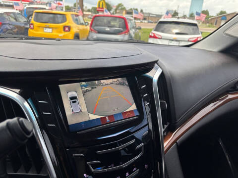2017 Cadillac Escalade Luxury