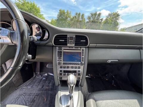 2005 Porsche 911