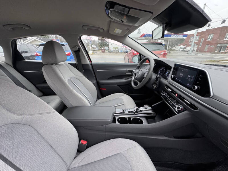 2022 Hyundai Sonata SE