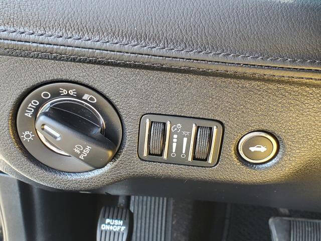 2015 Chrysler 300 C Platinum