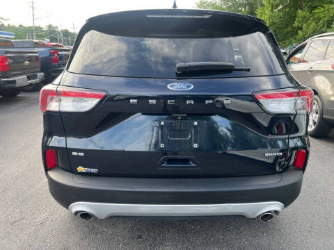 2021 Ford Escape SE