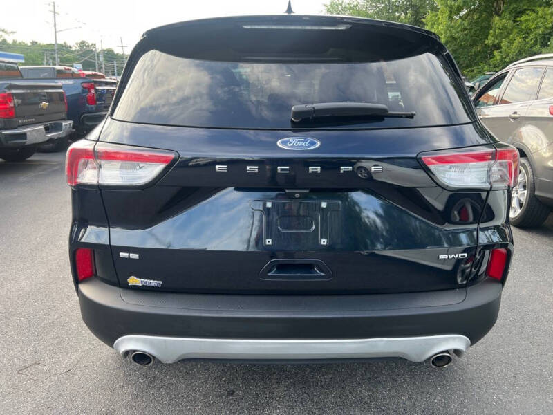 2021 Ford Escape SE