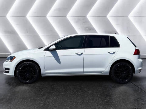 2016 Volkswagen Golf