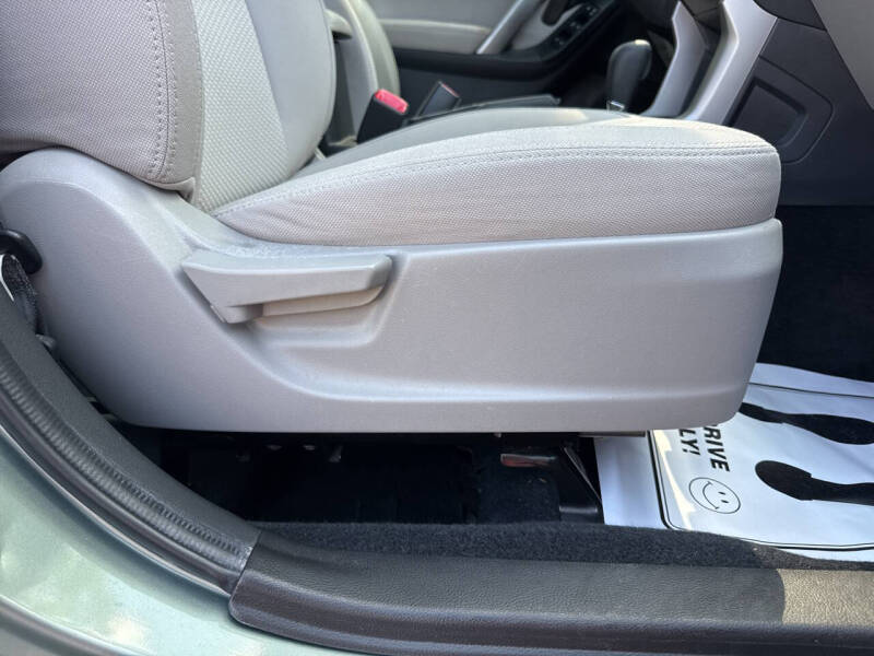 2015 Subaru Forester 2.5i