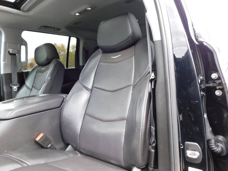 2020 Cadillac Escalade ESV Luxury