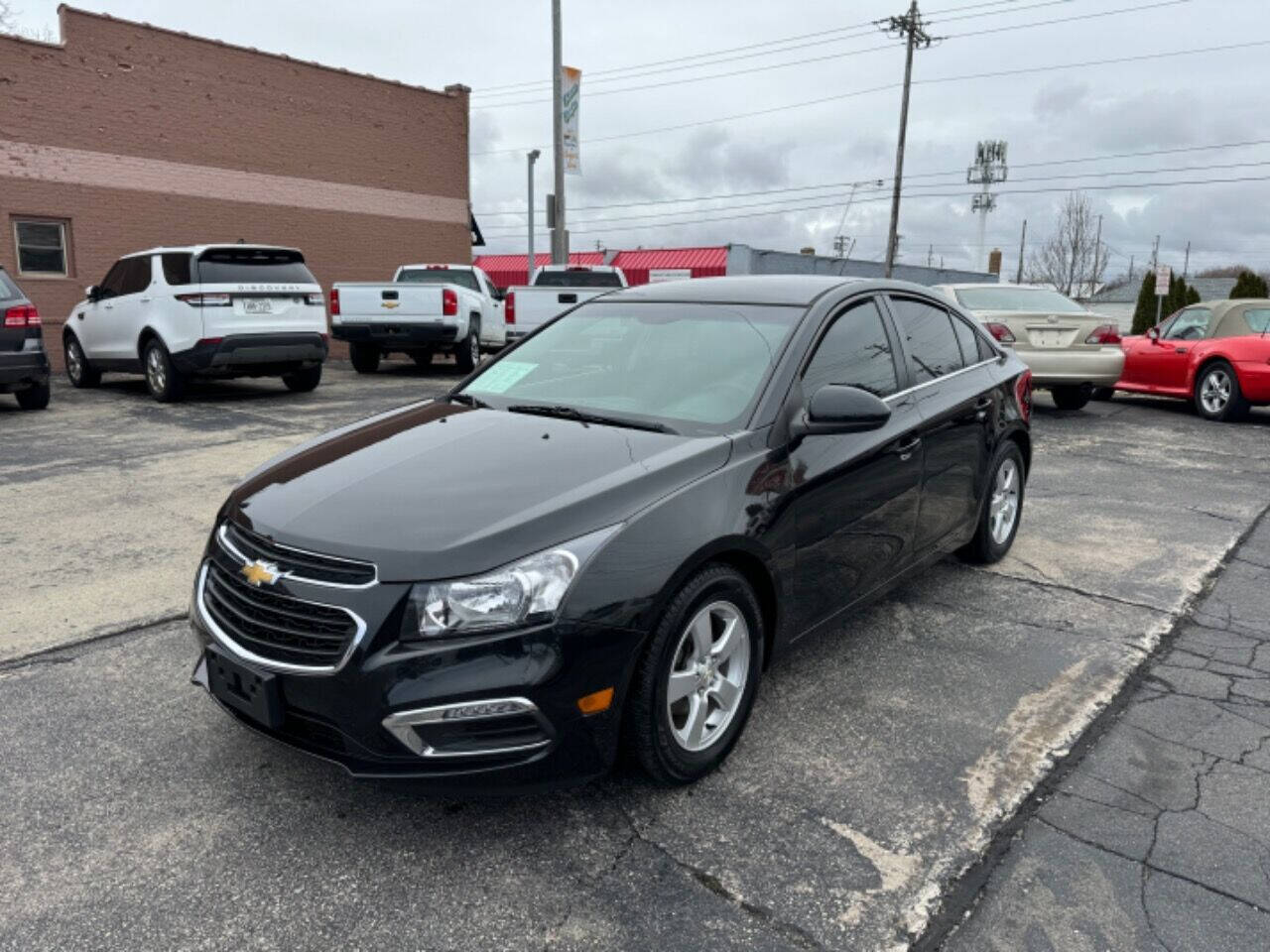 2016 Chevrolet Cruze Limited for sale at BOHL AUTOMOTIVE in Racine, WI