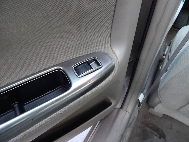 2004 Toyota Camry SE V6