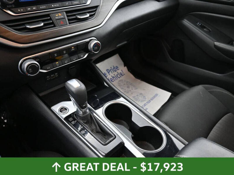2024 Nissan Altima 2.5 SV