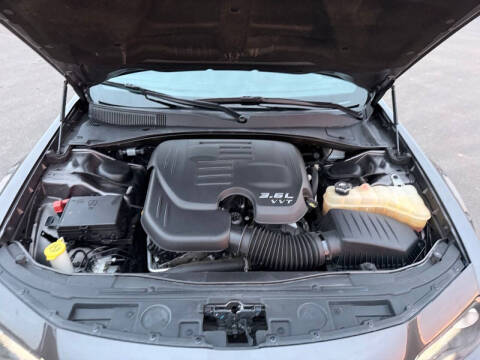 2023 Chrysler 300 S V6