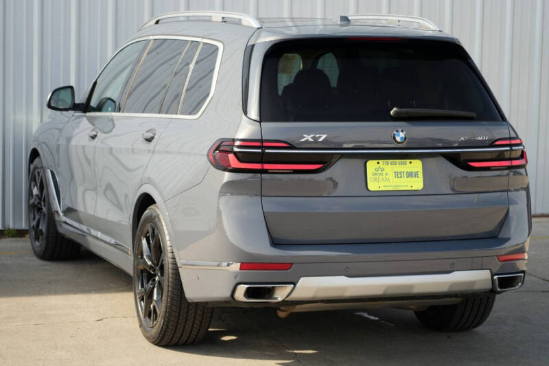 2023 BMW X7 xDrive40i