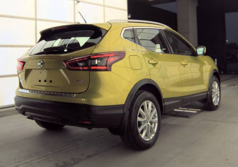 2020 Nissan Rogue Sport SV