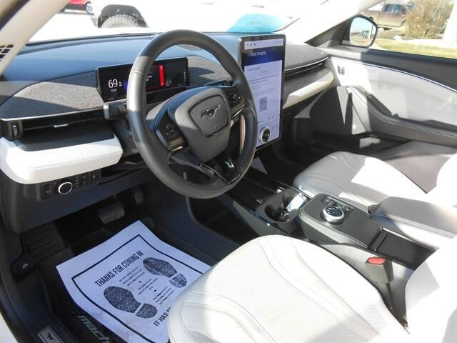 2022 Ford Mustang Mach-E Premium