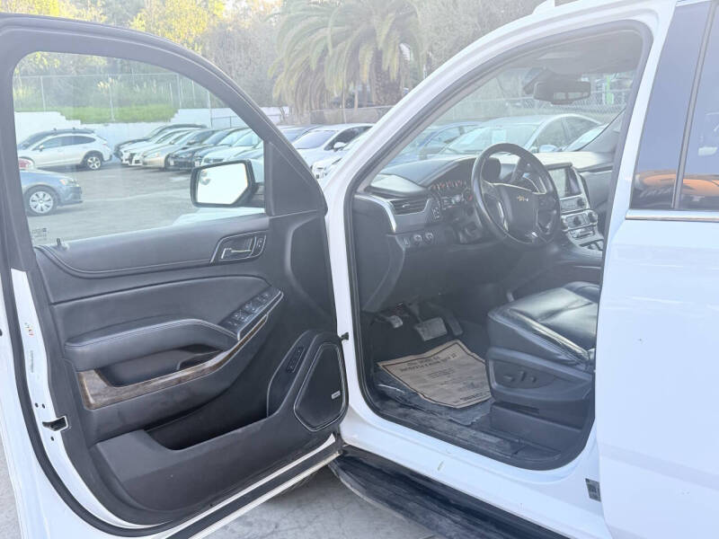2019 Chevrolet Suburban LT
