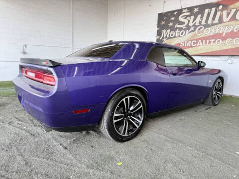 2013 Dodge Challenger SRT8 Core