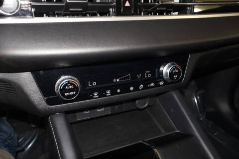 2024 Mitsubishi Outlander ES