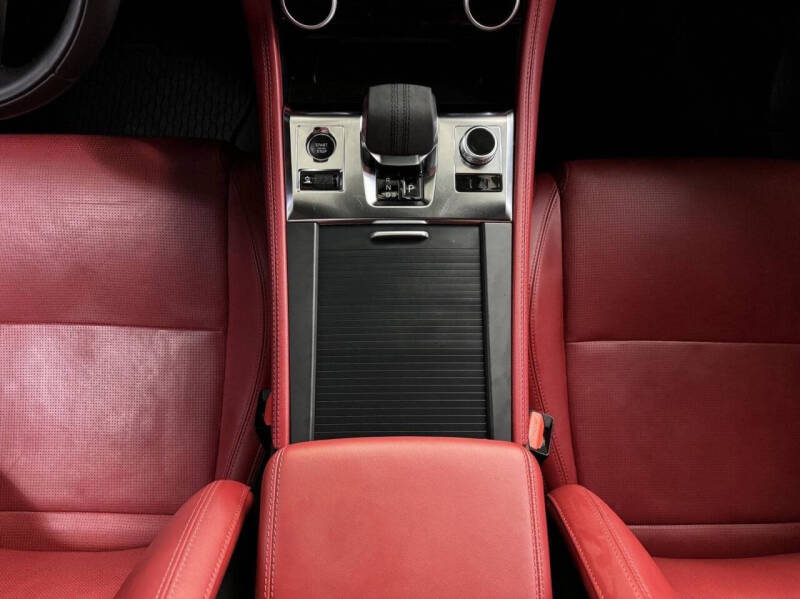 2024 Jaguar F-PACE P400 R-Dynamic S